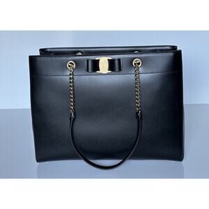 Salvatore Ferragamo Leather Tote Shoulder Bag Black 0753248 Italy NWT $1590